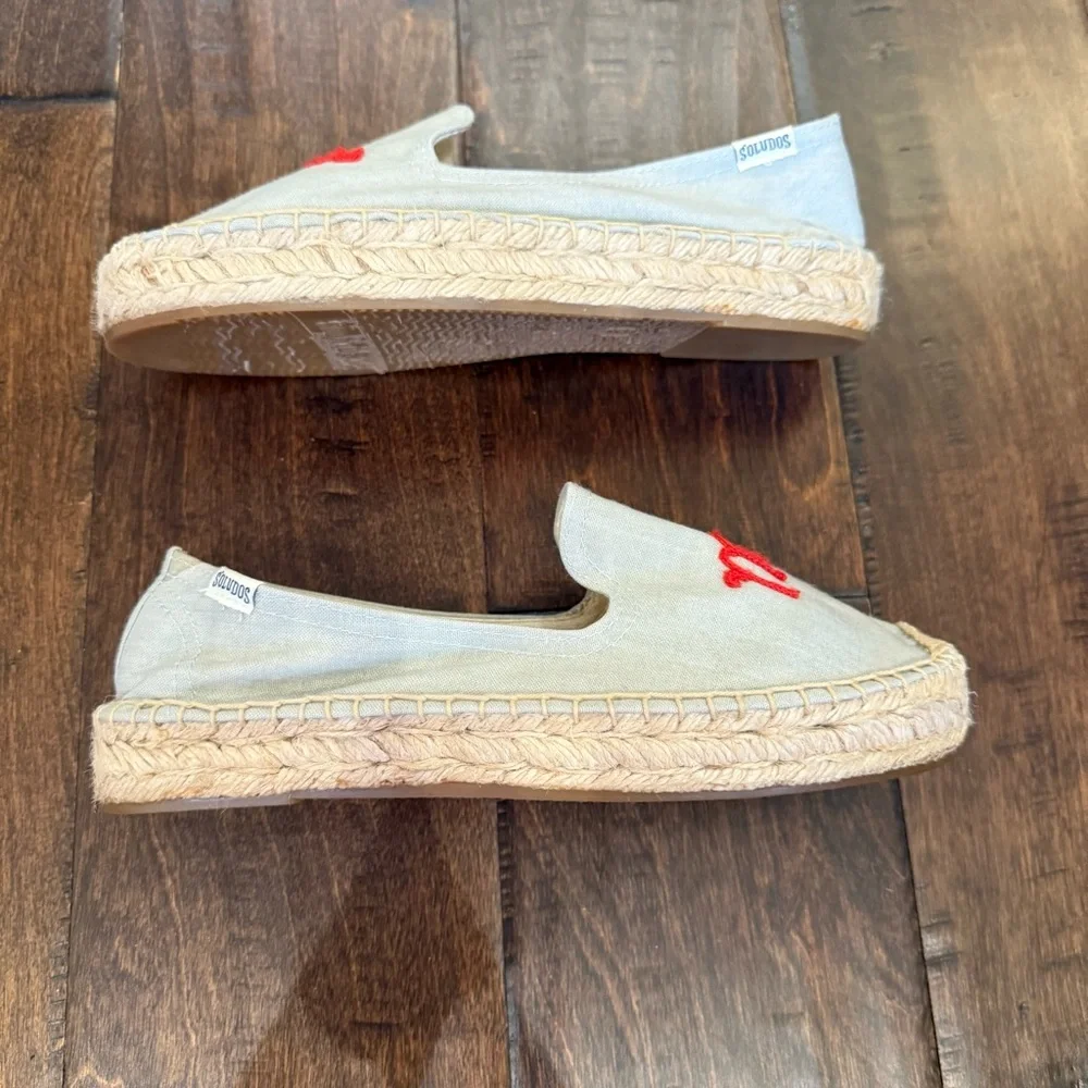 Soludos Mon Amour Smoking Slippers Size 6 Espadrille Parisian Embroidered